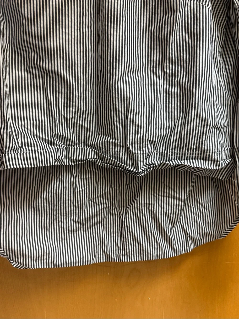 J. Crew Women’s Black & White Stripe Button-Shoulder Long-Sleeve Top Size 8